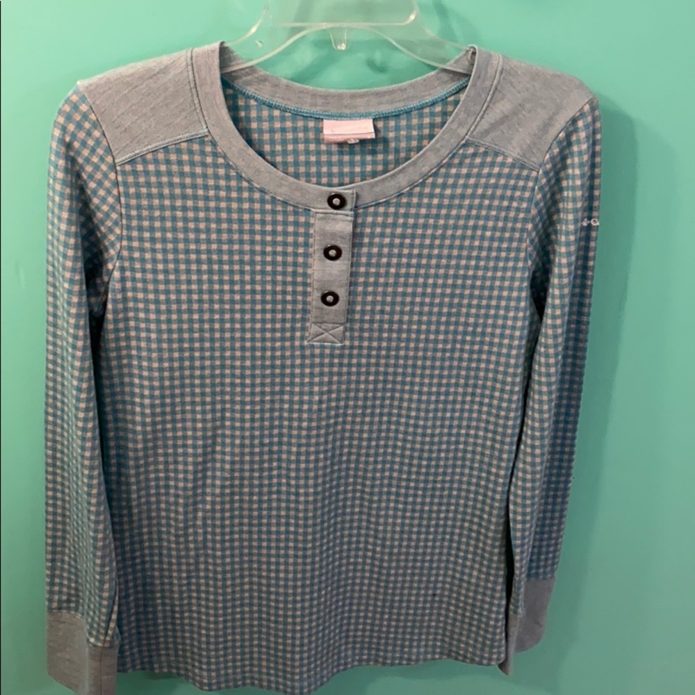 Columbia long sleeve Henley